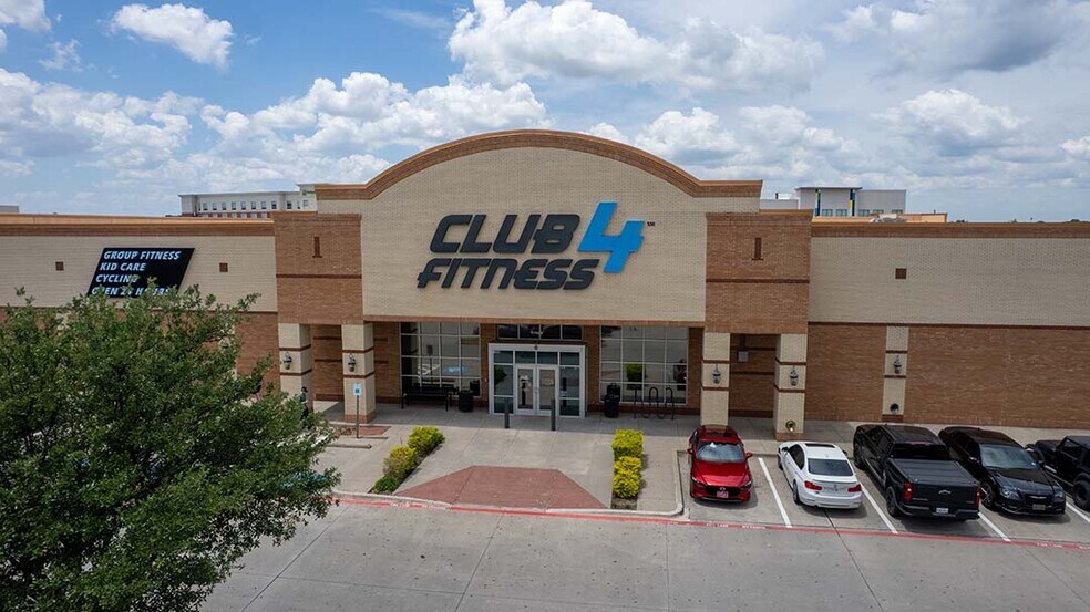 3190 S Central Expy, McKinney, TX à louer - Photo de l’immeuble – Image 3 sur 7