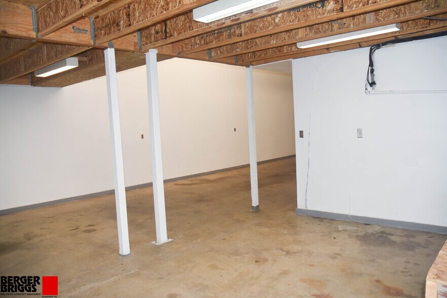 6310 Edith Blvd NE, Albuquerque, NM à louer - Photo de l’immeuble – Image 2 sur 7