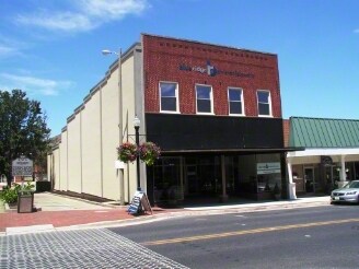 329 W Main St, Waynesboro, VA à vendre Photo principale– Image 1 sur 34