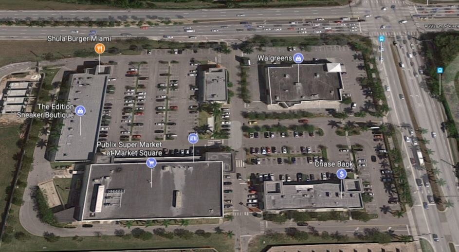 11750 SW 104th St, Miami, FL à louer - Photo de l’immeuble – Image 2 sur 9