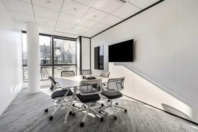 Plus de détails pour Bureau à louer