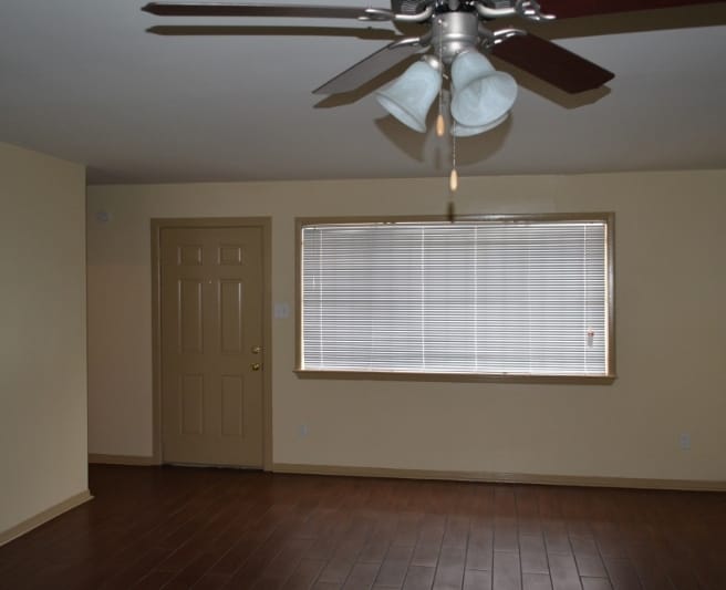 5506-5510 Beverlyhill St, Houston, TX à vendre - Photo de l’immeuble – Image 3 sur 7