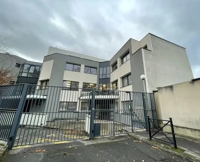 Plus de détails pour Bureau à vendre