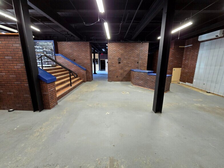 16 Armory St, Northampton, MA à louer - Photo de l’immeuble – Image 3 sur 9