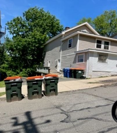 80 Olive St, Meriden, CT à vendre - Photo de l’immeuble – Image 2 sur 2