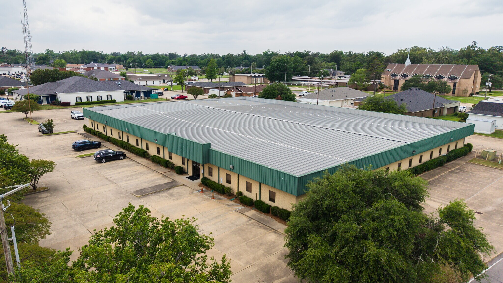 1301 Hudson Ln, Monroe, LA à vendre Photo principale– Image 1 sur 25