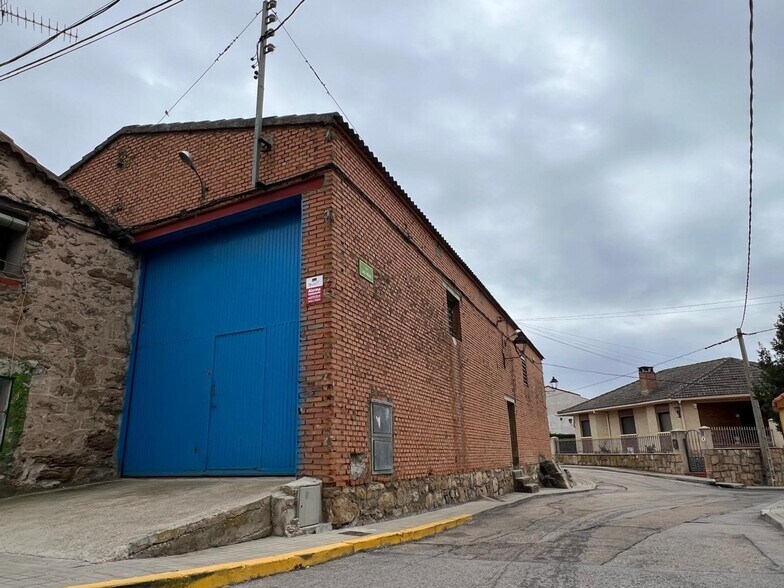 Industriel/Logistique dans El Vellón à louer - Photo de l’immeuble – Image 2 sur 6