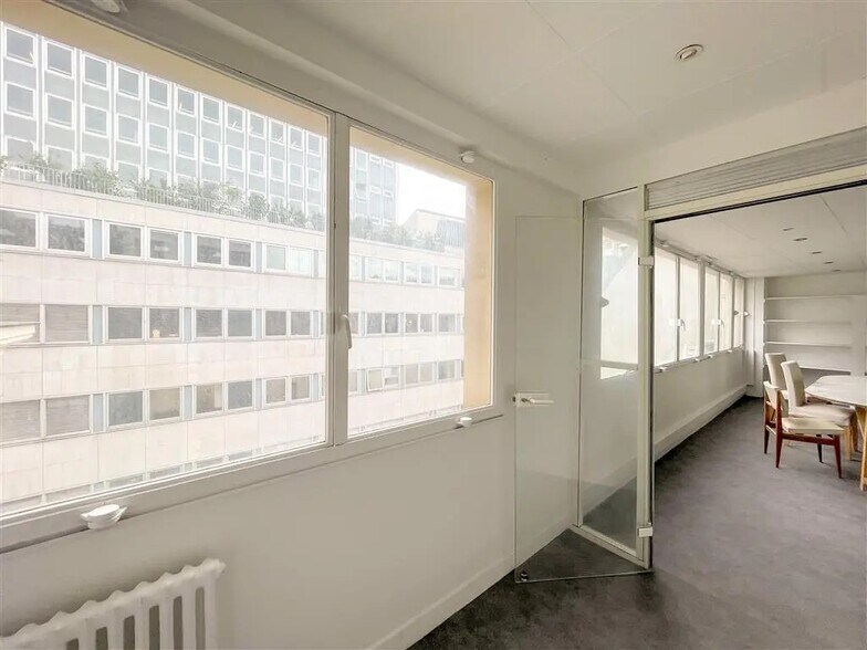 Bureau dans Paris à louer - Photo de l’immeuble – Image 3 sur 6