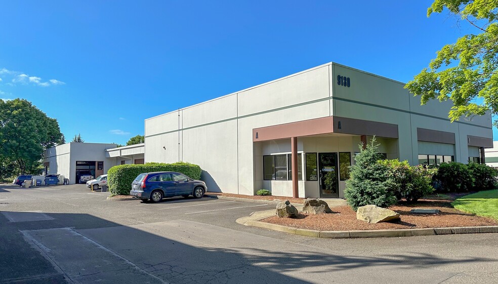 9130 SW Pioneer Ct, Wilsonville, OR à louer - Photo de l’immeuble – Image 1 sur 8