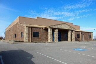 Plus de détails pour 9802 N Morgan Rd, Yukon, OK - Bureau à vendre