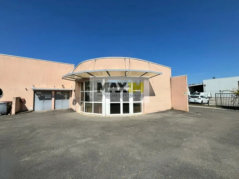 19 Rue Des Grandes Varennes, Ahuy à louer - Photo de l’immeuble – Image 2 sur 4