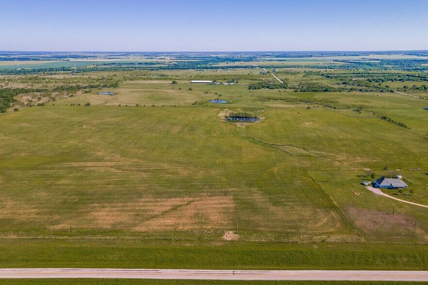 17877 FM 902, Howe, TX à vendre - Photo de l’immeuble – Image 3 sur 6