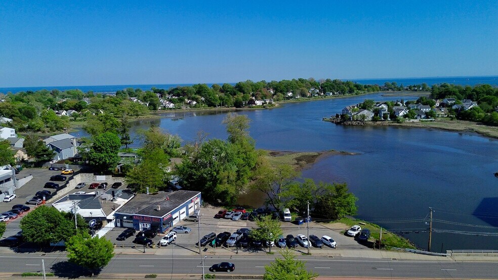 3431 Fairfield Ave, Bridgeport, CT à vendre - Photo de l’immeuble – Image 3 sur 7
