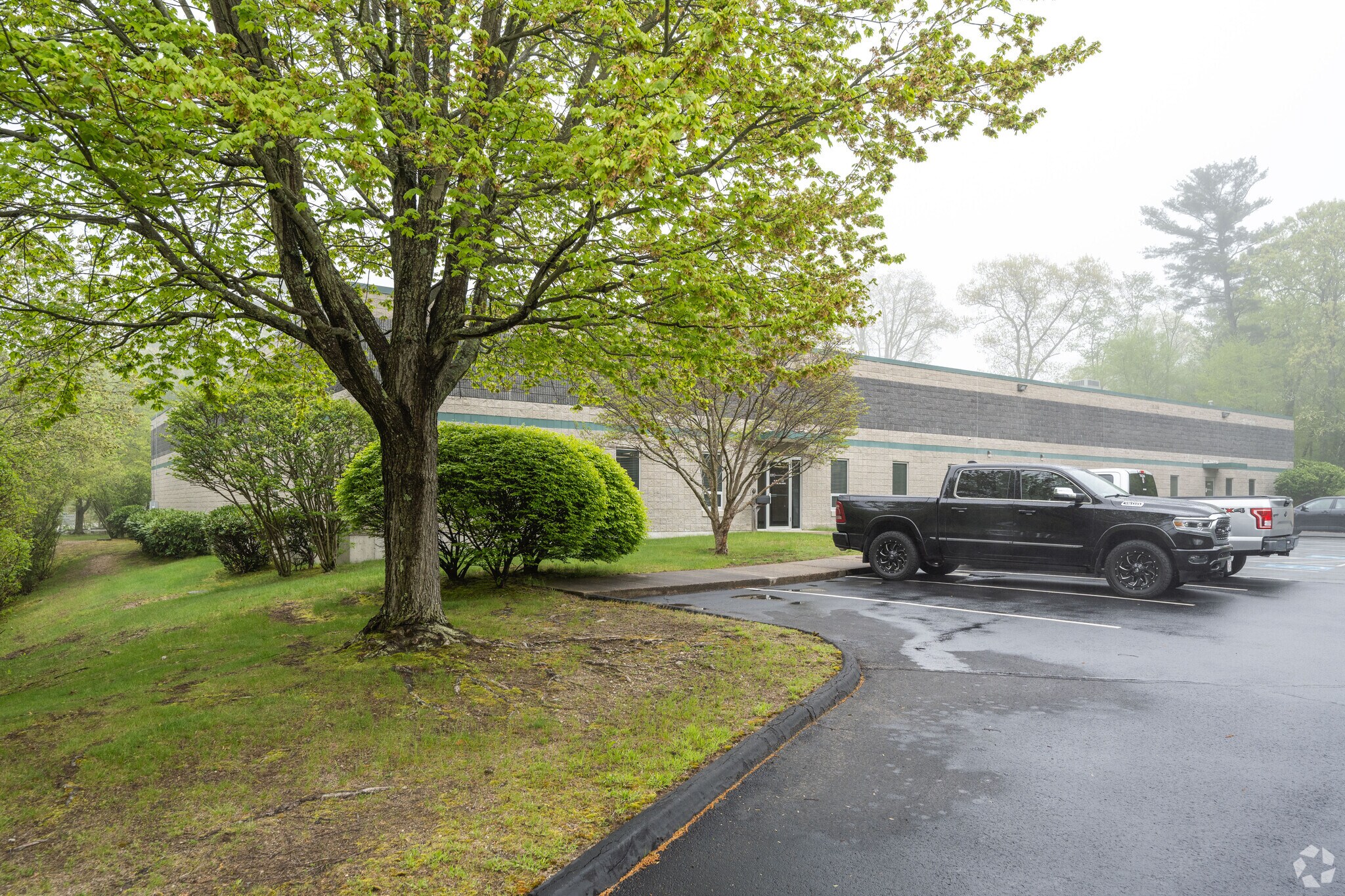 41 Sharp St, Hingham, MA à louer Photo principale– Image 1 sur 6