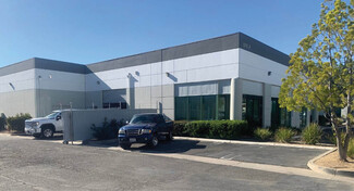 Plus de détails pour 570 Central Ave, Lake Elsinore, CA - Industriel/Logistique à louer