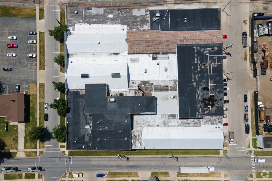 601 W New York St, Aurora, IL à louer - Aérien – Image 2 sur 3