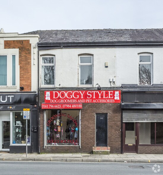 142 Bury New Rd, Manchester à louer - Photo principale – Image 1 sur 2