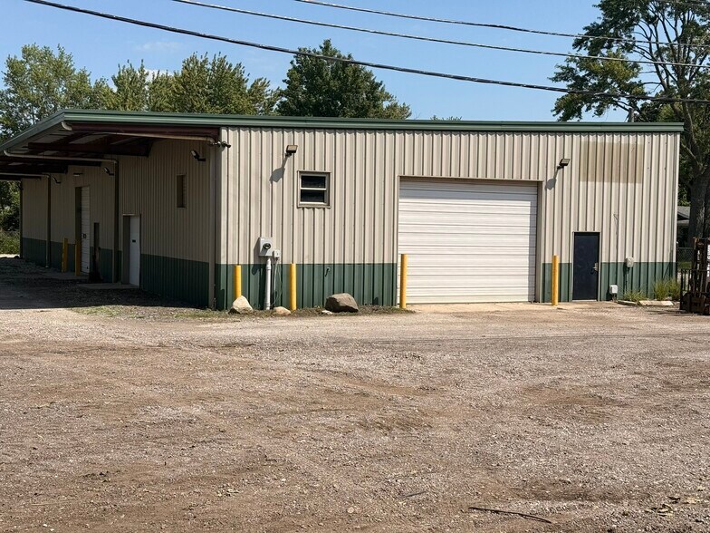 3810 N Kercheval Dr, Indianapolis, IN à vendre - Photo de l’immeuble – Image 2 sur 16