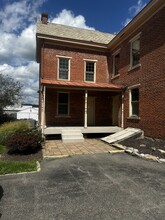 323 S Main St, Zelienople, PA à louer Photo intérieure– Image 2 sur 4