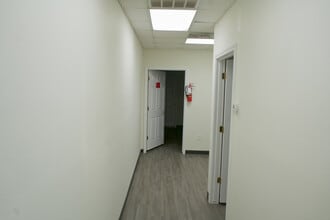 11200-B Cox Rd, Conroe, TX à louer Photo intérieure– Image 2 sur 3