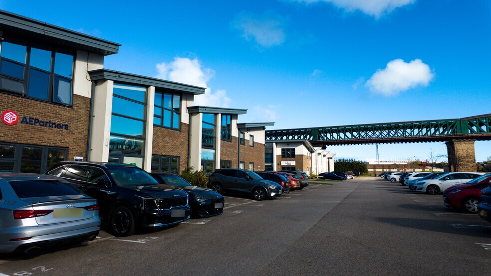 12-4 Suites 12, 14 & 15 Pickers Gill Court, Crown Road Ct, Sunderland à louer - Photo de l’immeuble – Image 2 sur 12