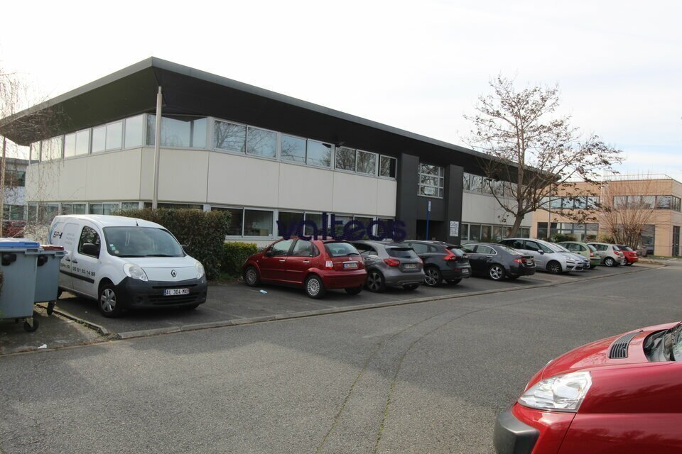 121 Rue Jean Bart, Labège à louer Photo de l’immeuble– Image 1 sur 7
