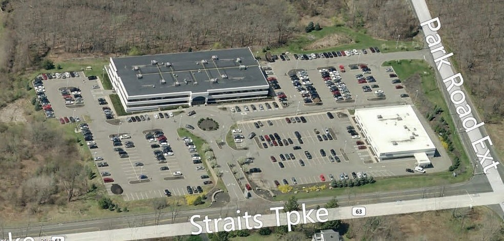 1625 Straits Tpke, Middlebury, CT à louer - Aérien – Image 2 sur 2