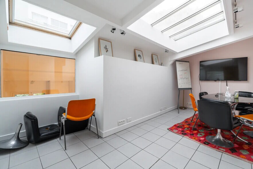 43 Rue Ganneron, Paris à vendre - Photo de l’immeuble – Image 2 sur 32