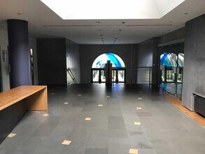 86 Rue De Paris, Orsay à louer Photo de l’immeuble– Image 2 sur 4