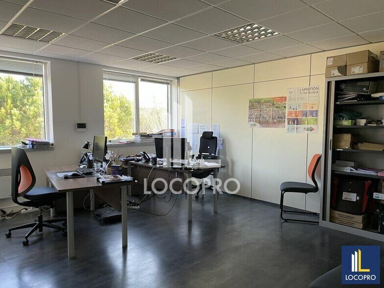 Bureau dans Valbonne à louer - Photo de l’immeuble – Image 2 sur 8