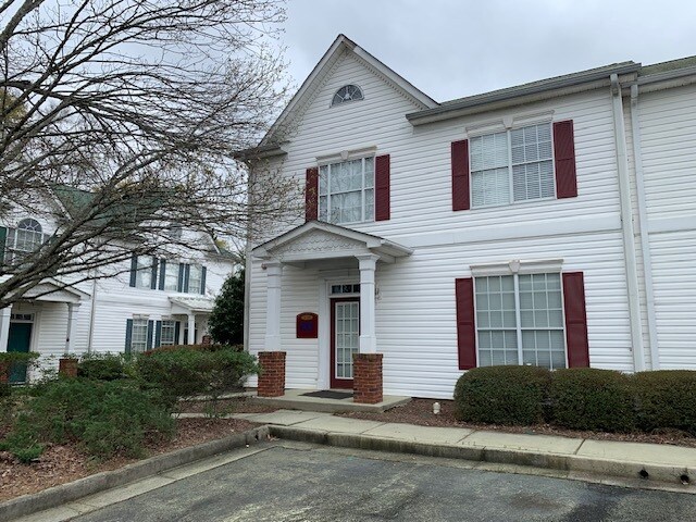701 Whitlock Ave SW, Marietta, GA à louer Photo principale– Image 1 sur 2