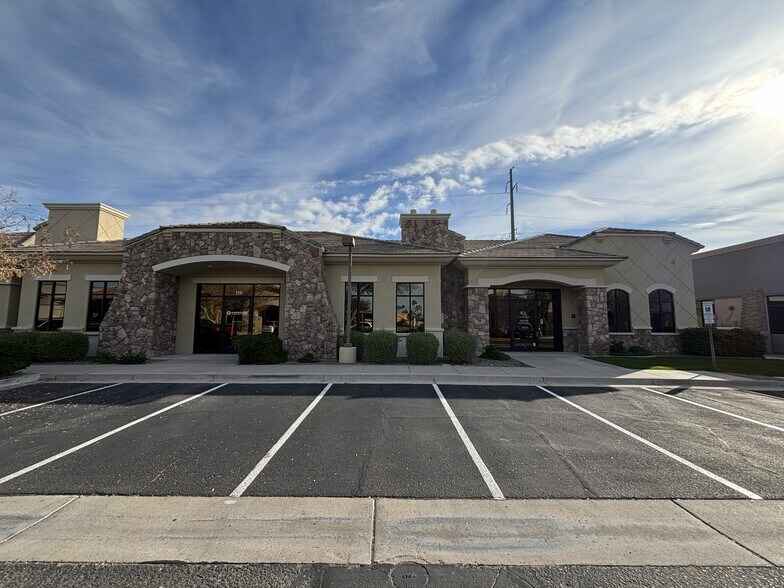 16515 S 40th St, Phoenix, AZ à louer - Photo de l’immeuble – Image 2 sur 27
