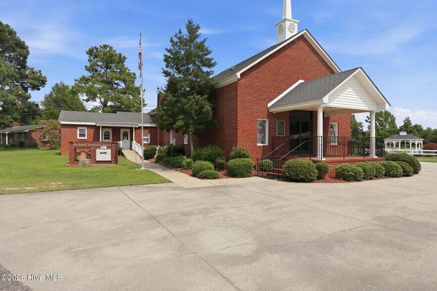 2611 Fire House rd, Greenville, NC à vendre - Photo principale – Image 1 sur 19