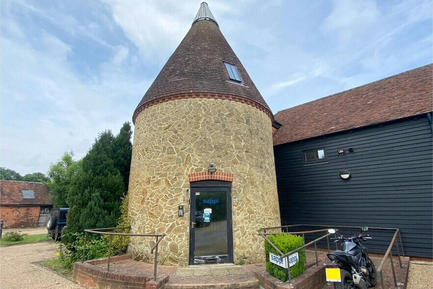 Squerryes Oast, Beggars Ln, Westerham à louer - Photo de l’immeuble – Image 3 sur 3