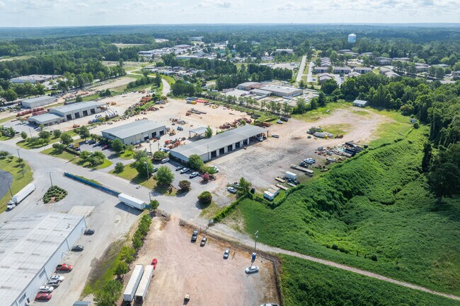 Plus de détails pour 141 Cort Rd, Columbia, SC - Industriel/Logistique à vendre