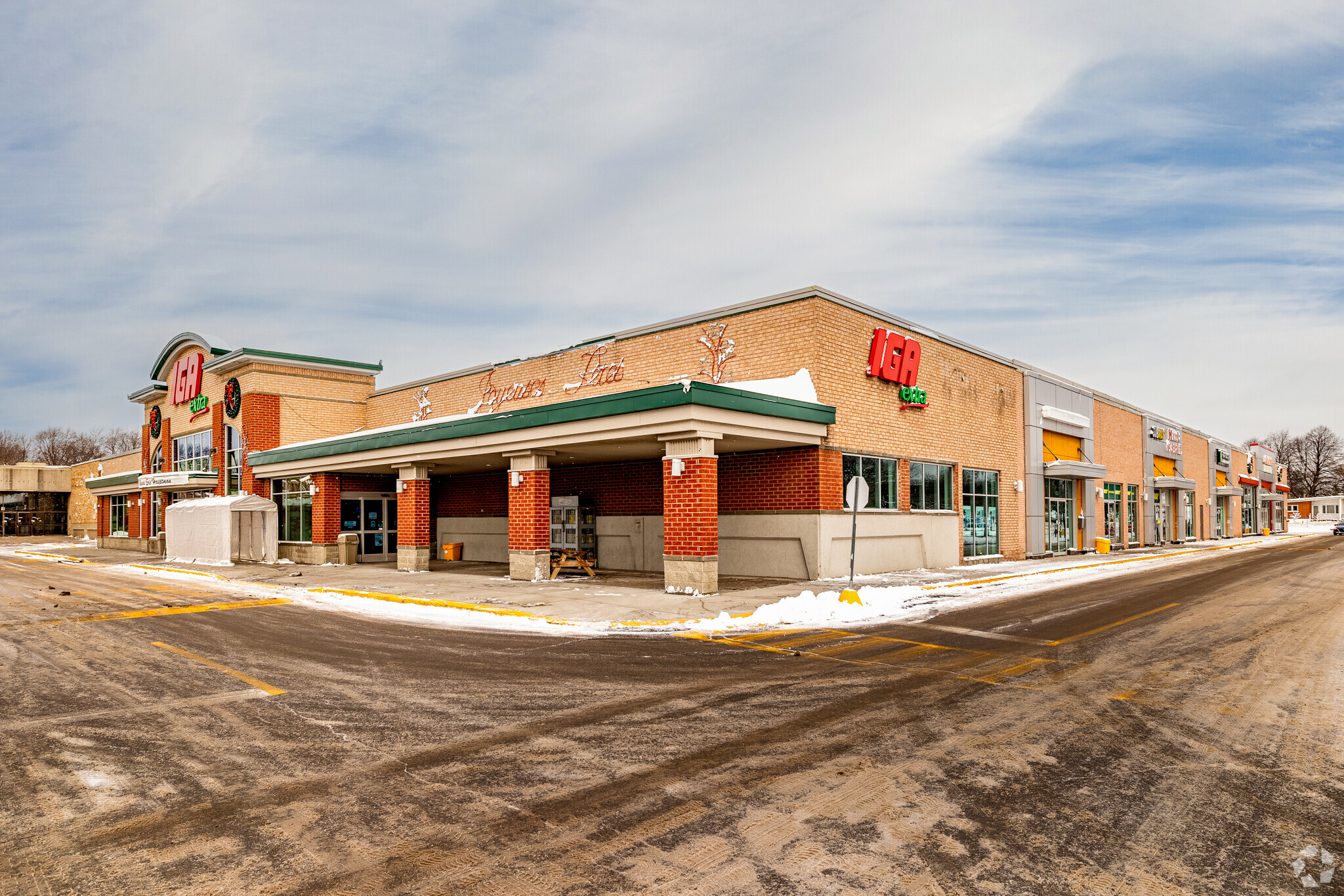 155 Rue Notre-Dame, Repentigny, QC à louer Photo de l’immeuble– Image 1 sur 9