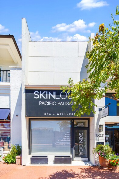 15231-15235 W Sunset Blvd, Pacific Palisades, CA à louer - Photo de l’immeuble – Image 3 sur 4