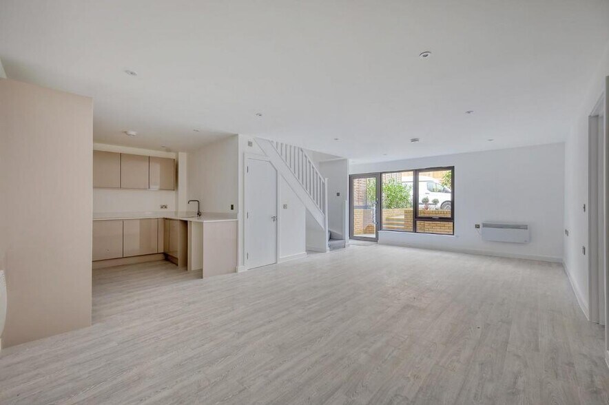37A Mossford St, Londres à vendre - Photo de l’immeuble – Image 3 sur 18
