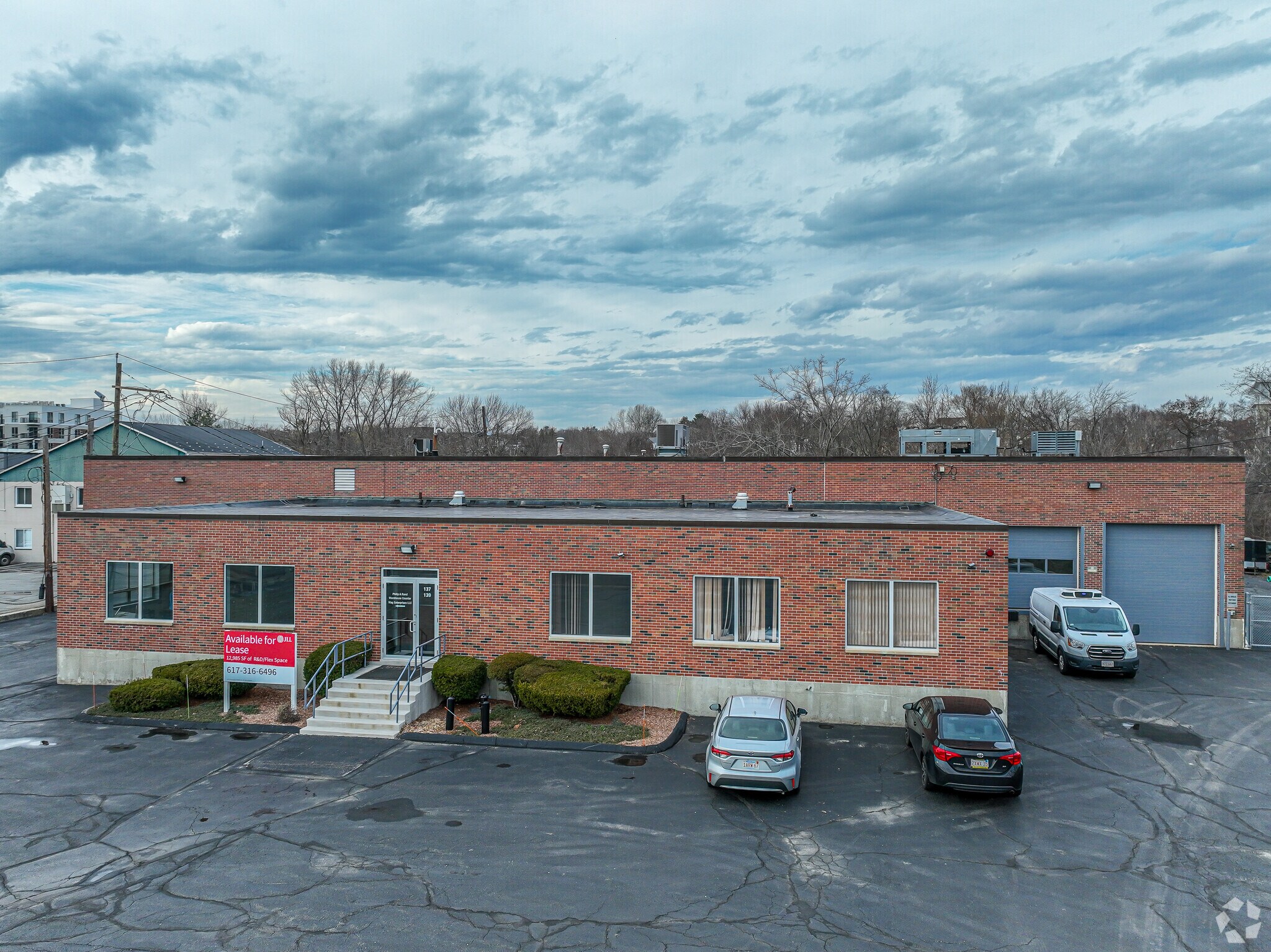 137-139 California St, Newton, MA à louer Photo principale– Image 1 sur 6