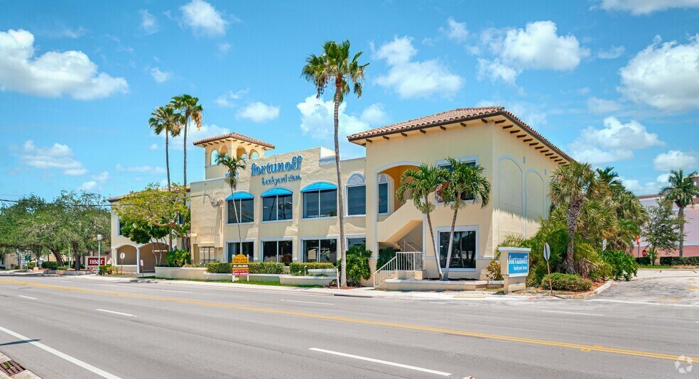 601 N Federal Hwy, Boca Raton, FL à louer - Photo de l’immeuble – Image 2 sur 11