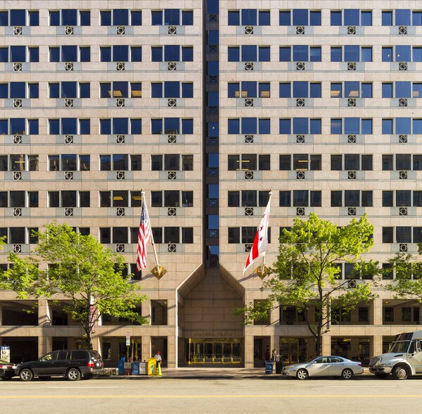 555 13th St NW, Washington, DC à louer - Photo de l’immeuble – Image 2 sur 15
