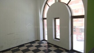 Plus de détails pour Local commercial à louer