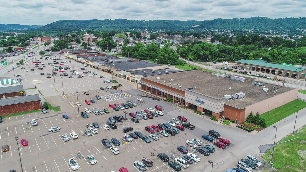 1212 Lafayette Ave, Moundsville, WV à louer - Photo de l’immeuble – Image 1 sur 3