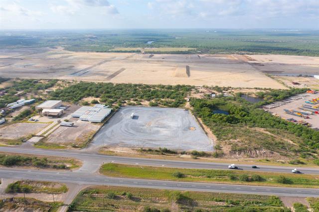 22711 Mines Rd, Laredo, TX à vendre - Aérien – Image 2 sur 16