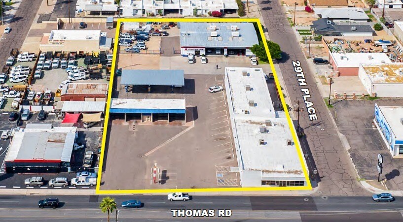2926 E Thomas Rd, Phoenix, AZ à vendre - Photo de l’immeuble – Image 1 sur 12