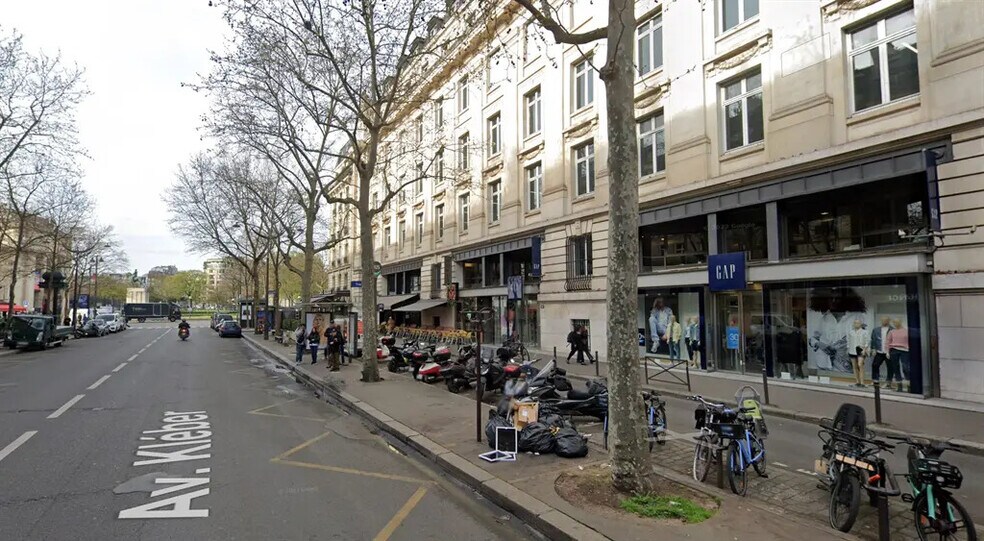 Local commercial dans Paris à louer - Photo de l’immeuble – Image 1 sur 4