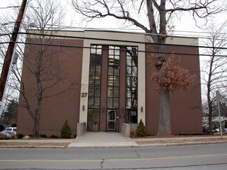 Plus de détails pour 27 Hospital Ave, Danbury, CT - Bureau à vendre