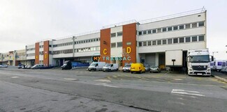 Plus de détails pour Local d'activités à louer