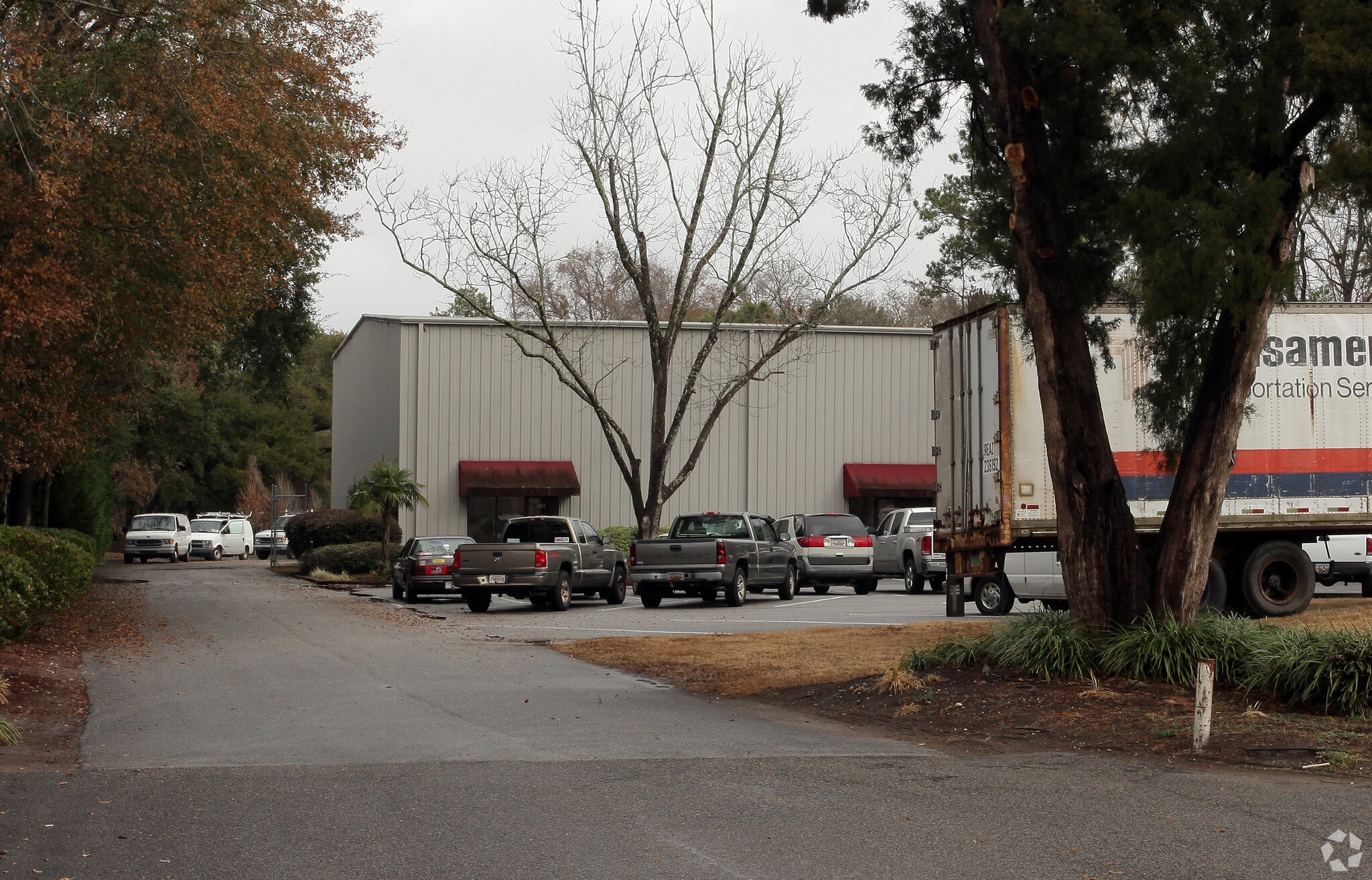 1384 Remount Rd, Charleston, SC à louer Photo principale– Image 1 sur 18