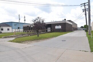 Plus de détails pour 15751 Commerce Park Dr, Brook Park, OH - Industriel/Logistique à vendre